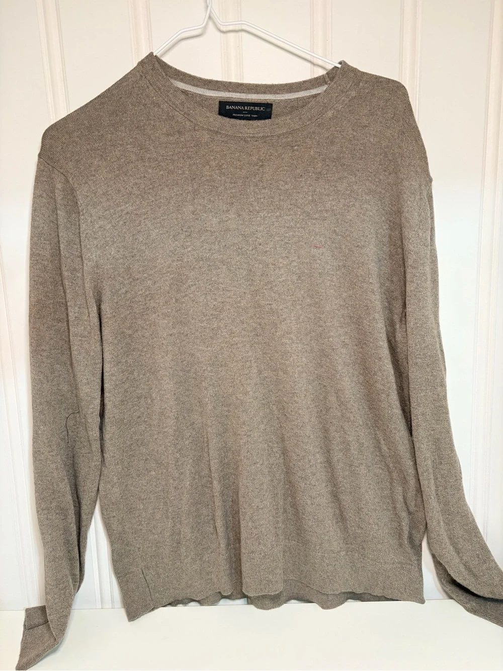 Banana Republic Men’s Crewneck Sweater — Taupe Heather